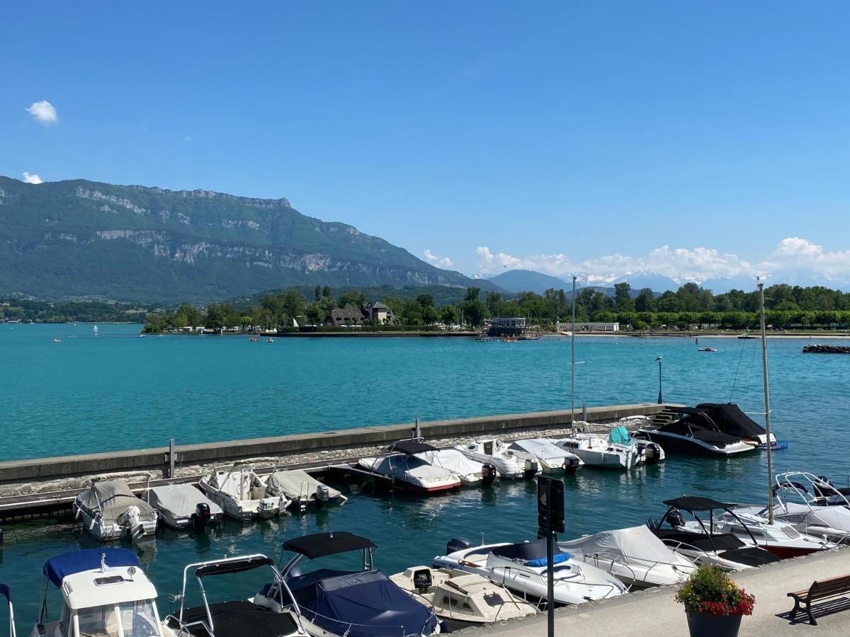 Echappee Belle Au Bord Du Lac Ле-Бурже-дю-Лак Екстер'єр фото